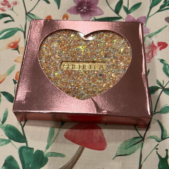 Heart Shaped Peachy Blush NIB - Picture 7 of 16